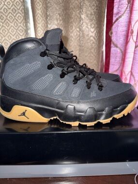 Jordan 9 Retro Men’s Black and Gum Mid-Top Sneakers